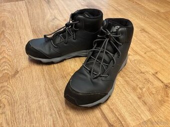 Dámské kotníkové boty New Balance, vel. 38