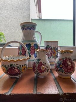 Sada malované keramiky