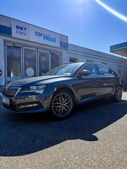 Škoda Superb 3 Facelift 2021 78 tis