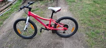 Dívčí kolo Kellys