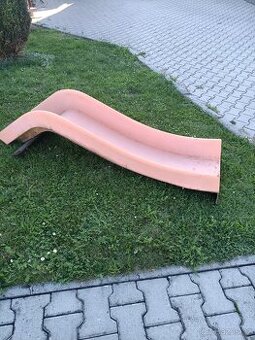 Dětská zahradní skluzavka