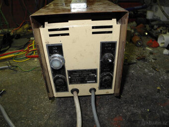 nabíječka autobaterií