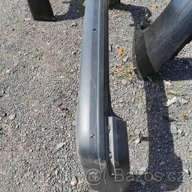 Zadní nárazník transportér 0d 2015-