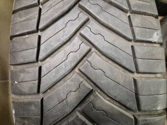 215/60 R17C MICHELIN (7mm) č.16045 - 1
