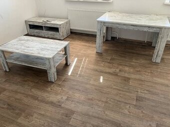 Nábytek do kuchyně a obýváku - 1