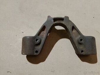 Jawa Pérák, podkova, krk řízení