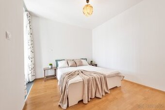 2+kk 67m² Ke Kapslovně, Praha 3 - Žižkov - 1