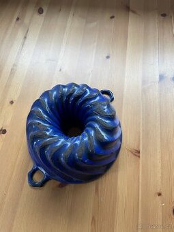 Litinová forma na bábovku