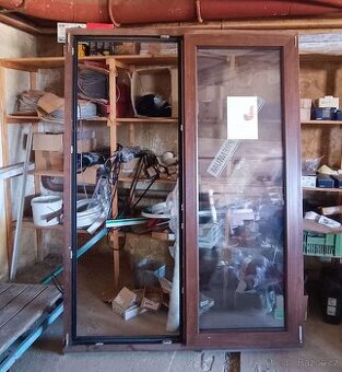 Dvoukřídlé balkonové dveře