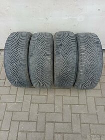 Zimni pneu Michelin Alpin5 205/50/R17 DOT 10/17