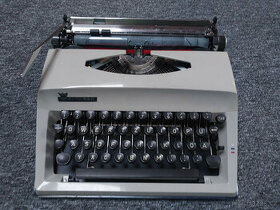 Přenosný psací stroj Adler Contessa de Luxe