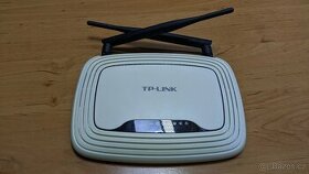 TP-LINK WiFi router TL-WR841ND + adaptér - dva kusy
