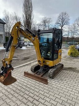 Minibagr CAT 301.8