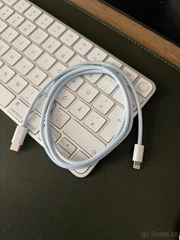 Apple USB-C / Lightning - modrá