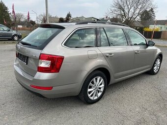 ŠKODA OCTAVIA 2.0 TDi 82.800 km SERVISNÍ KNIHA
