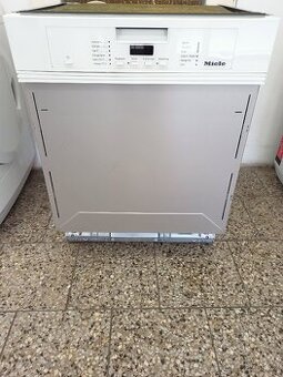 Myčka nádobí Miele G 5100 SCi