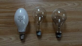 Výbojky RVLX 125W a Žárovky 200W Tesla