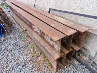 Traverzy Ička IPE 330