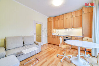 Pronájem bytu 1+1, 41 m², Mariánské Lázně, ul. Dvořákova - 1
