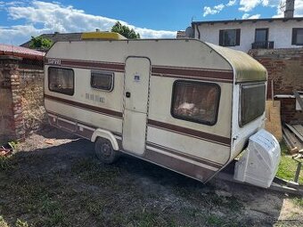 Obytný karavan