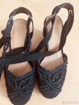 Prodám elegantní dámské Espadrilky na klinku