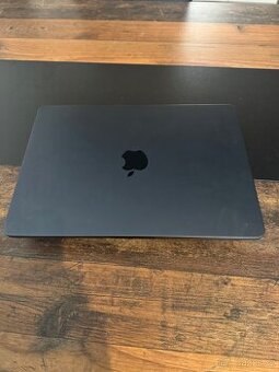 Apple MacBook Air 13" 2022, M2 8-Core 8GB/256GB Temně inkou