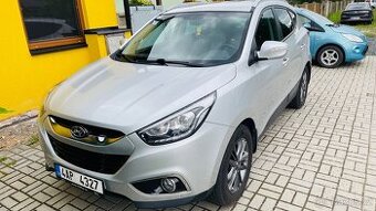 Hyundai IX35, 2,0 crdi, 4wd, ČR, 2015