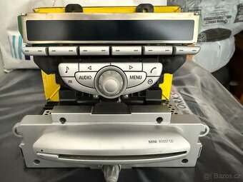 Autorádio Mini Cooper Boost CD 65.12- 3452681 Alpine, pěkné.