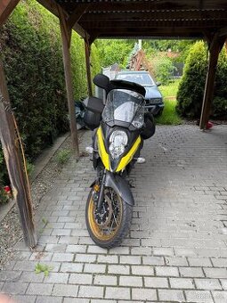 Suzuki v strom 650 xt 2023 - 1
