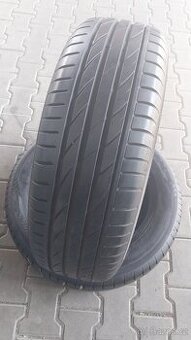 Prodám 2 x letní pneu Maxxis 215/65/17
