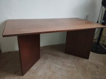 Stůl za odvoz - 1