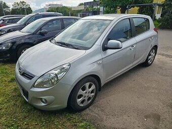 Hyundai i20 1.6i 92kW,Automat,1.Majitel,ČR,Style,Serviska