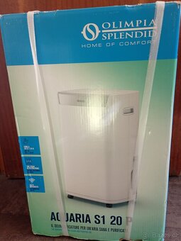 Nový nepoužitý odvlhčovač s čističkou Splendid Aquaria 20P