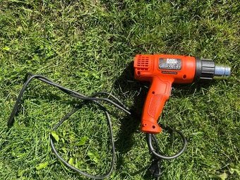 Horkovzdušná pistole Black and Decker