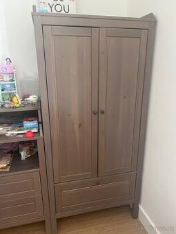 Dětská postýlka+skříň+přebalovací pult Sundvik