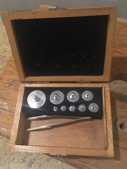 Laboratorní závaží