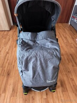 Sportovní kočárek Lionelo