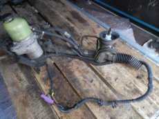 Opel Zafira servořízení servo čerpadlo, hřebenové řízení