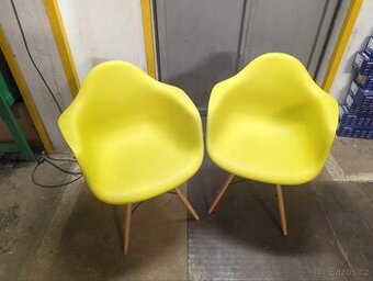 Židle 2ks - žluté - za obě 999,-