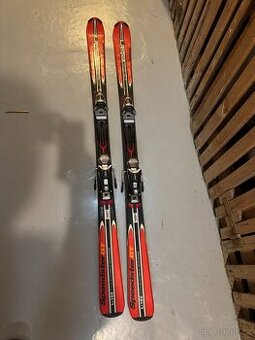 Lyže ELAN Carving 160cm včetně vázání, zachovalé