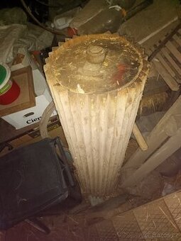 Prodám válec z modřínového dřeva za traktor