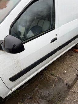 Dacia logan mcv dveře