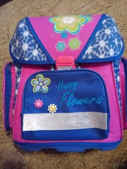 Prodám školní aktovku P+P karton pro 1. stupeň ZŠ