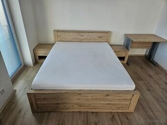 Manželská postel vč. roštu- lůžko 160x200