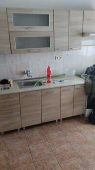 Prodám kuchyňskou linku 230 cm