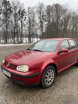 Volkswagen Golf 4 - 1
