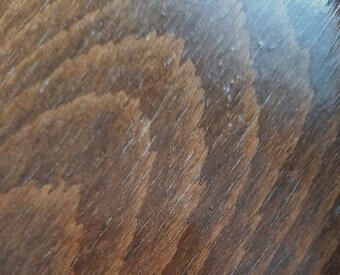 Jidelni stul a zidle