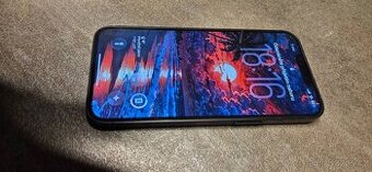 IPhone 16e 128GB černý