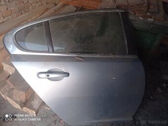 Jaguar XF dveře pravé zadní
