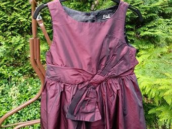 Společenské vínové šaty 3-4 roky 104